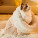 Gemütlicher Katzen-Schlafsack