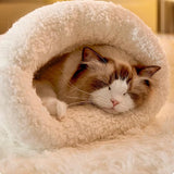 Gemütlicher Katzen-Schlafsack