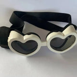 Herzförmige Hundesonnenbrille mit Verstellbarem Band – UV-Schutz für die Augen Ihres Hundes