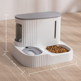 Futter- und Wasserspender