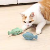 Interaktiver Silikon Snackspender für Katzen – Zahnreinigender Kau- und Knabberfisch